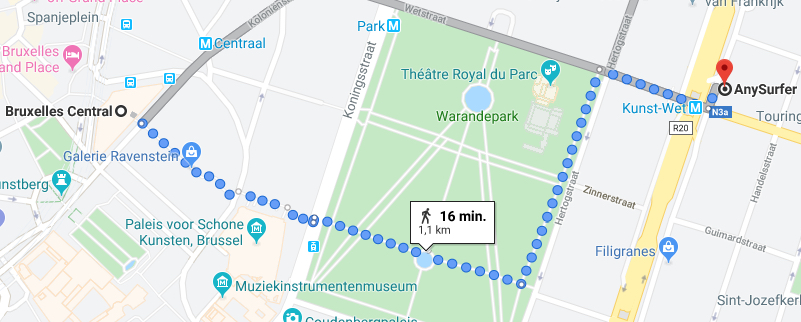 Map by Google Maps with a walking route of about 16 minutes from the central train station through Warandepark, distance 1,1 kilometre